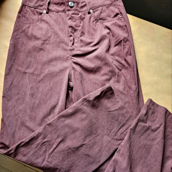 Seventeen medium pants new very soft women's nwot - Picture 1 of 7